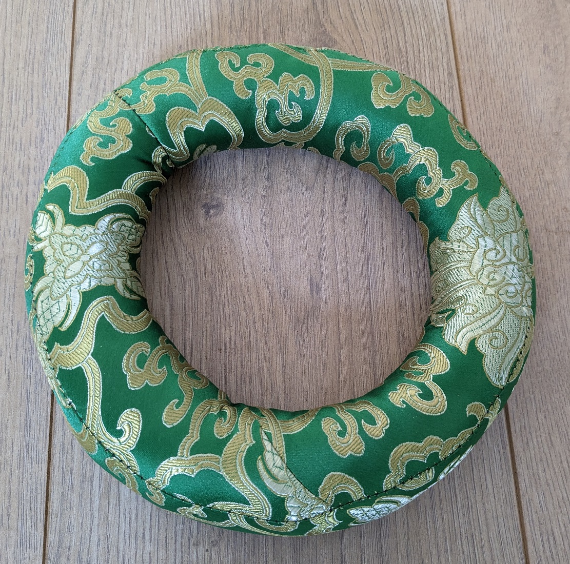 Tibetan Bowl Ring Cushion 20 cm Diameter Green