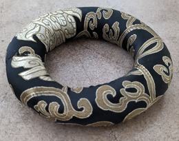 Tibetan Bowl Ring Cushion 14cm Diameter Black