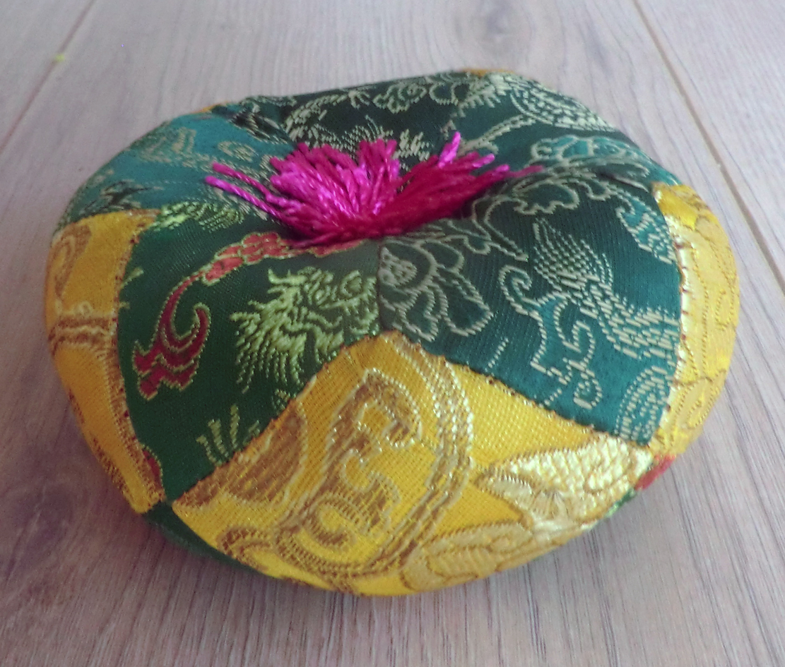 Extra Small Green/Yellow 9cm Brocade Tibetan Singing Bowl Cushion