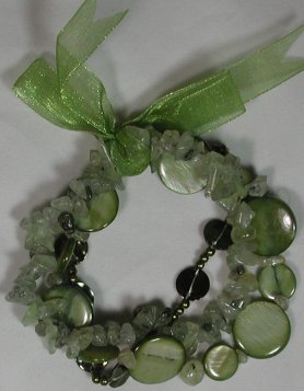 Olive Shell, Glass and Metal Bracelet 9712246
