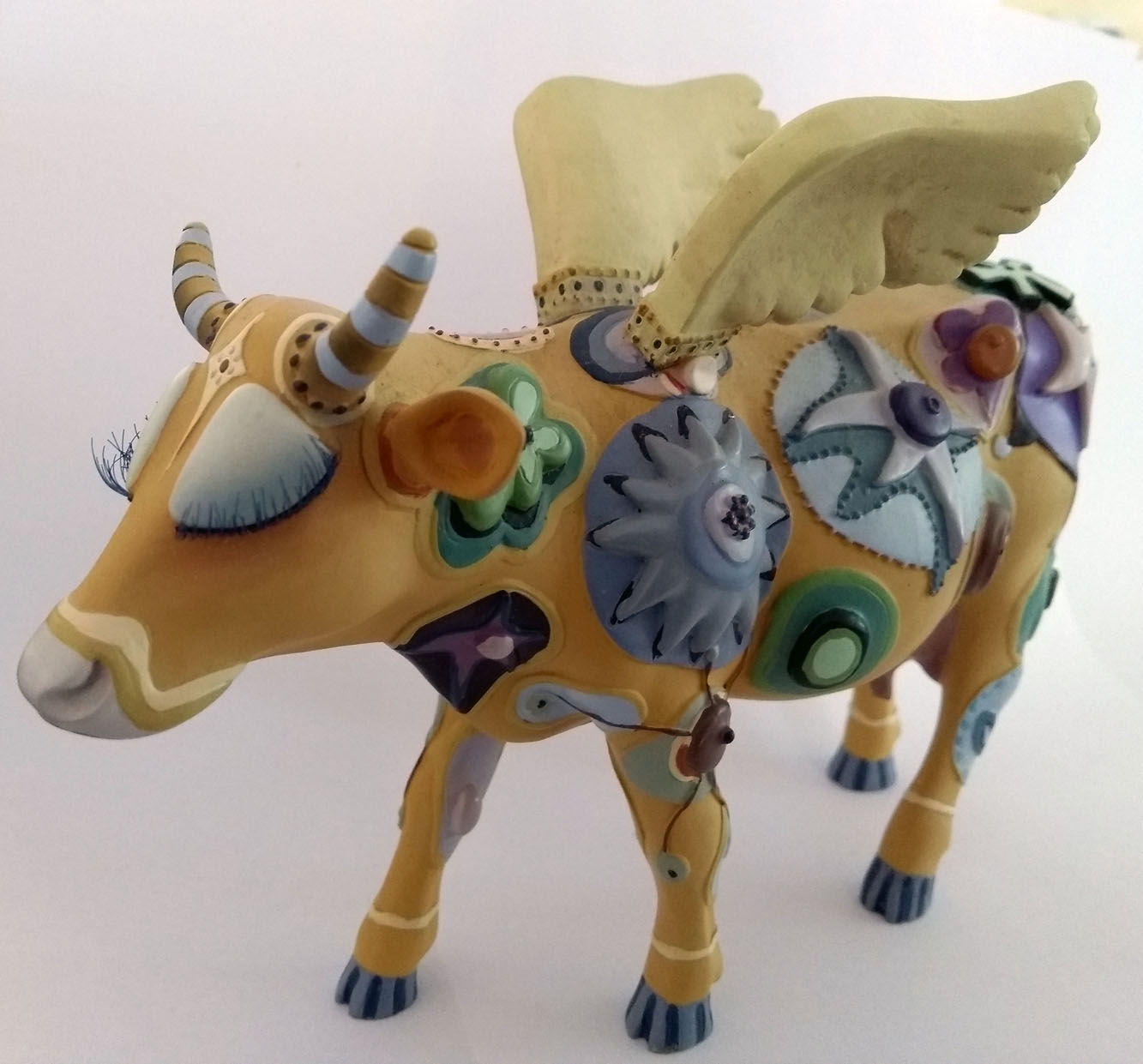 Medium Cow Parade Angelicow Beige Version 9127