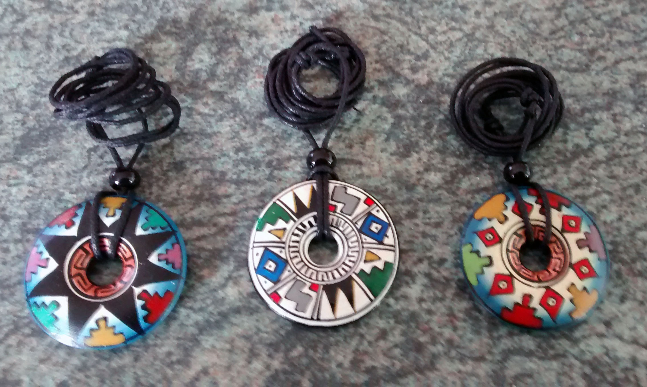 Set of 3 Inka Stone Donut Pendants (Set 3)