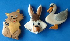 Wooden Fridge magnets1