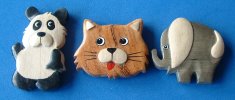 Wooden Fridge magnets4