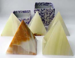 Set of 5 Onyx Crystal Pyramids  5cm Square