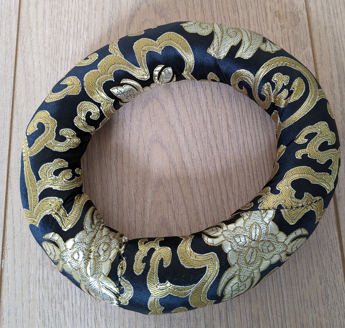 Tibetan Bowl Ring Cushion 18cm Diameter Black