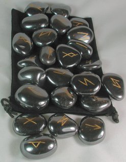 Haematite Runes Set