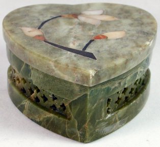 Inlaid Soap Stone Heart Box with Side Piercings PF4